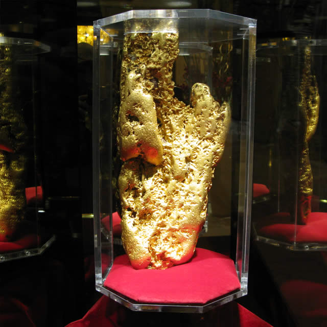 worlds largest gold nugget